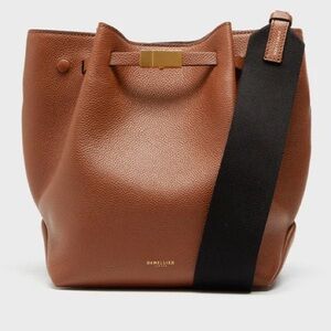 Demellier New York Large Bucket Tote - Tan Small Grain Ecru Stitching 🤎🤎🤎